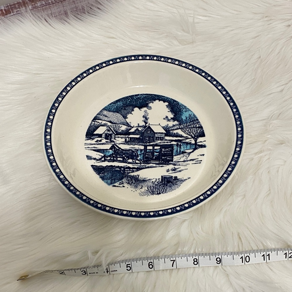Vintage Watkins 1982 plates Scenic